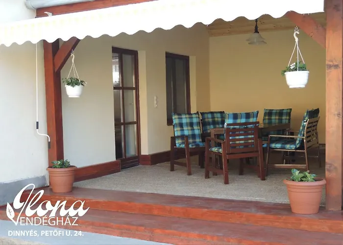 Konukevi Ilona Vendeghaz Dinnyés